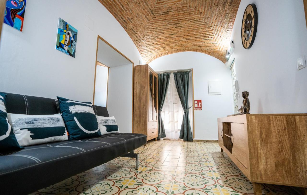 Art & Suite Apartment กาเซเรส ภายนอก รูปภาพ