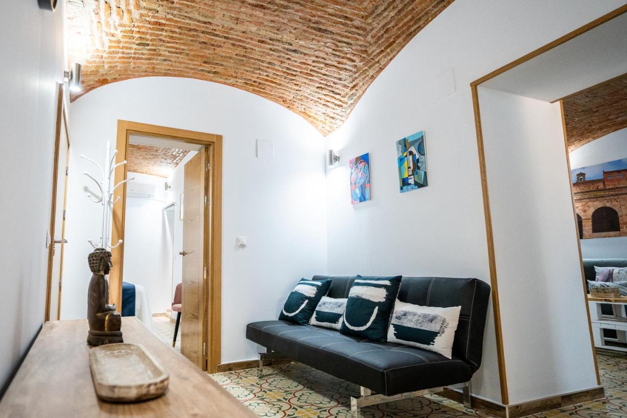 Art & Suite Apartment กาเซเรส ภายนอก รูปภาพ