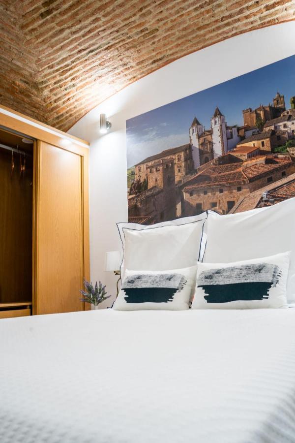 Art & Suite Apartment กาเซเรส ภายนอก รูปภาพ
