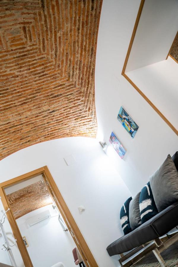 Art & Suite Apartment กาเซเรส ภายนอก รูปภาพ