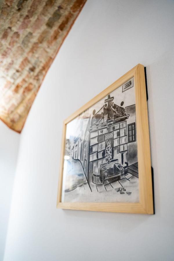 Art & Suite Apartment กาเซเรส ภายนอก รูปภาพ